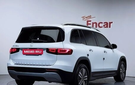 Mercedes-Benz GLB, 2021 год, 2 340 002 рублей, 2 фотография