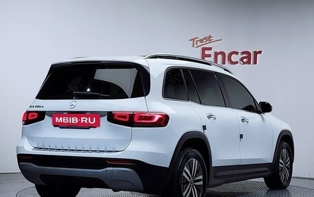 Mercedes-Benz GLB, 2021 год, 2 340 002 рублей, 7 фотография