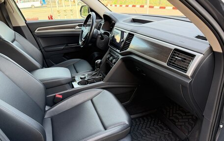 Volkswagen Teramont I, 2018 год, 3 590 000 рублей, 18 фотография