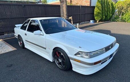 Toyota Soarer, 1987 год, 2 700 000 рублей, 3 фотография