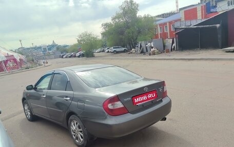 Toyota Camry V40, 2002 год, 670 000 рублей, 2 фотография