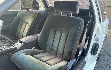 Toyota Soarer, 1987 год, 2 700 000 рублей, 14 фотография