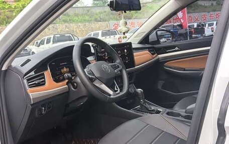 Volkswagen Bora, 2022 год, 1 280 000 рублей, 7 фотография