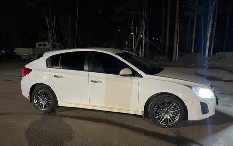 Chevrolet Cruze II, 2013 год, 850 000 рублей, 10 фотография
