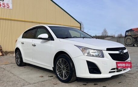 Chevrolet Cruze II, 2013 год, 850 000 рублей, 3 фотография
