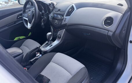 Chevrolet Cruze II, 2013 год, 850 000 рублей, 23 фотография