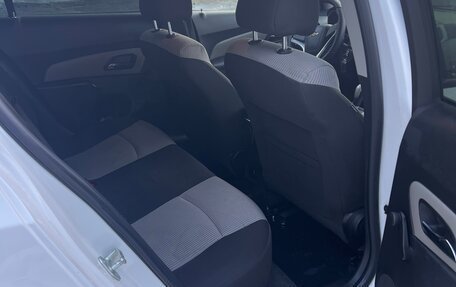 Chevrolet Cruze II, 2013 год, 850 000 рублей, 24 фотография