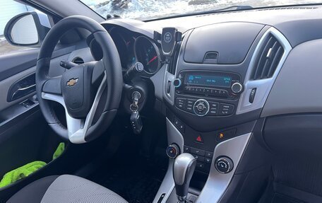 Chevrolet Cruze II, 2013 год, 850 000 рублей, 20 фотография