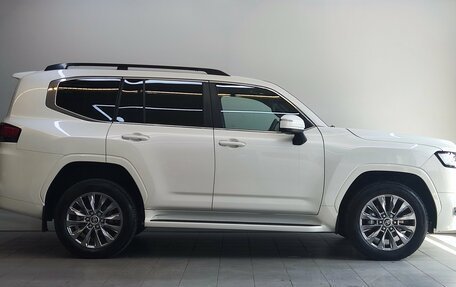 Toyota Land Cruiser, 2022 год, 12 900 000 рублей, 4 фотография