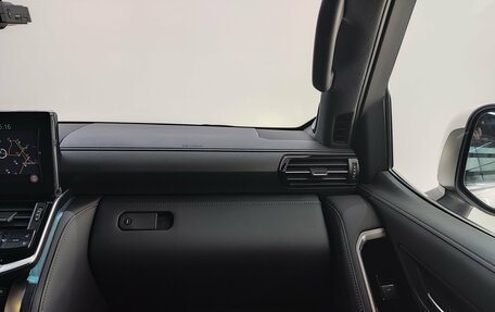 Toyota Land Cruiser, 2022 год, 12 900 000 рублей, 12 фотография