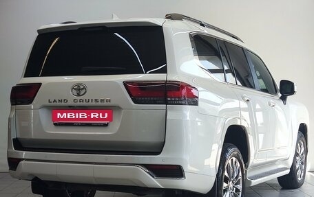 Toyota Land Cruiser, 2022 год, 12 900 000 рублей, 5 фотография