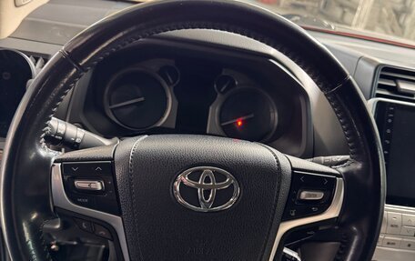 Toyota Land Cruiser Prado 150 рестайлинг 2, 2020 год, 4 987 654 рублей, 15 фотография