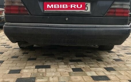 Mercedes-Benz E-Класс, 1995 год, 1 600 000 рублей, 5 фотография