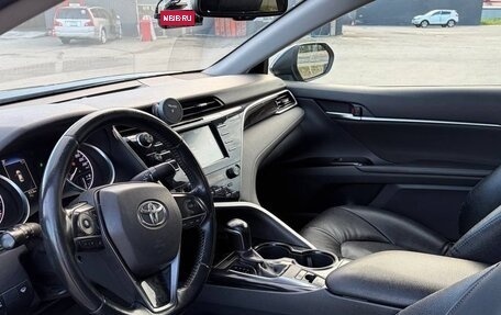 Toyota Camry, 2019 год, 2 500 000 рублей, 7 фотография