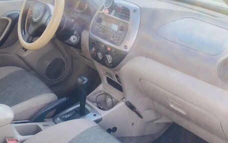 Toyota RAV4, 2001 год, 560 000 рублей, 5 фотография