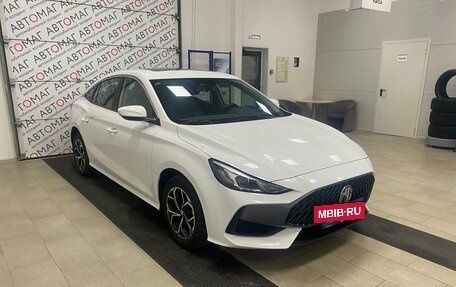 MG 5, 2023 год, 1 726 000 рублей, 3 фотография