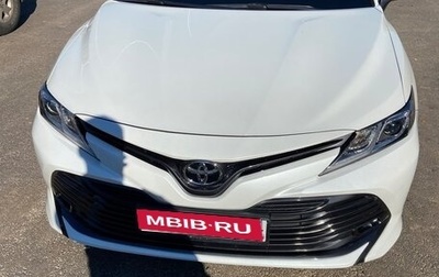 Toyota Camry, 2019 год, 2 700 000 рублей, 1 фотография