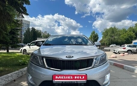KIA Rio III рестайлинг, 2012 год, 770 000 рублей, 2 фотография