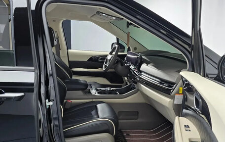 KIA Carnival, 2025 год, 7 644 000 рублей, 7 фотография