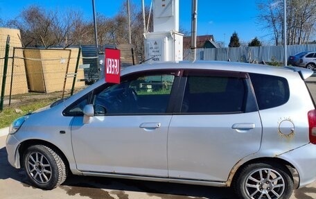 Honda Fit III, 2003 год, 250 000 рублей, 6 фотография