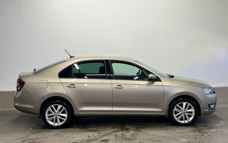 Skoda Rapid I, 2018 год, 1 388 000 рублей, 3 фотография
