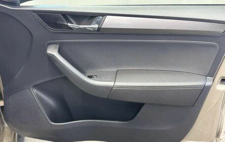 Skoda Rapid I, 2018 год, 1 388 000 рублей, 12 фотография