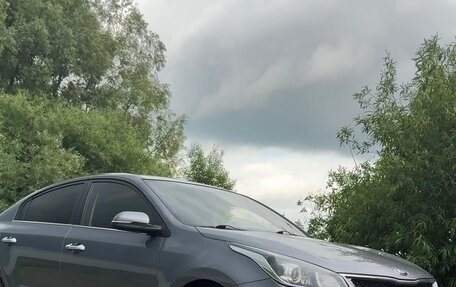 KIA Rio IV, 2018 год, 1 570 000 рублей, 2 фотография