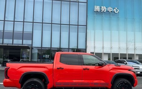 Toyota Tundra, 2023 год, 6 575 000 рублей, 6 фотография