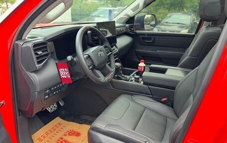 Toyota Tundra, 2023 год, 6 575 000 рублей, 9 фотография