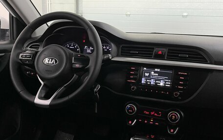 KIA Rio IV, 2019 год, 1 359 000 рублей, 9 фотография