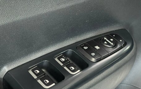 KIA Rio IV, 2019 год, 1 359 000 рублей, 18 фотография