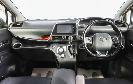 Toyota Sienta II, 2016 год, 1 299 000 рублей, 9 фотография