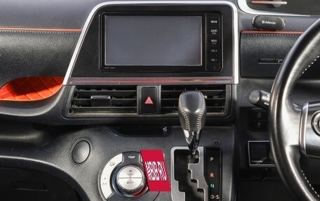 Toyota Sienta II, 2016 год, 1 299 000 рублей, 14 фотография