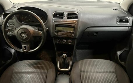 Volkswagen Polo VI (EU Market), 2011 год, 617 000 рублей, 9 фотография