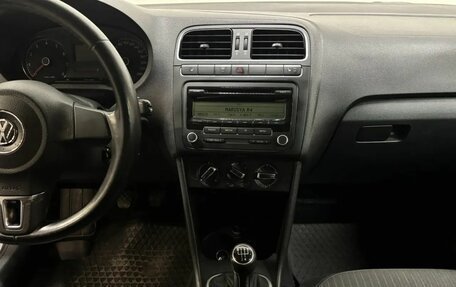 Volkswagen Polo VI (EU Market), 2011 год, 617 000 рублей, 10 фотография
