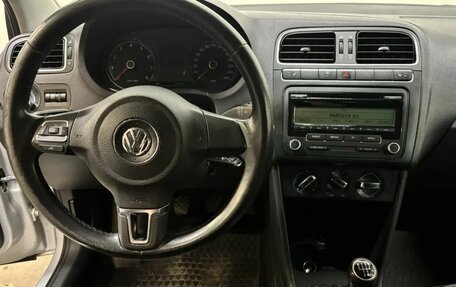 Volkswagen Polo VI (EU Market), 2011 год, 617 000 рублей, 8 фотография