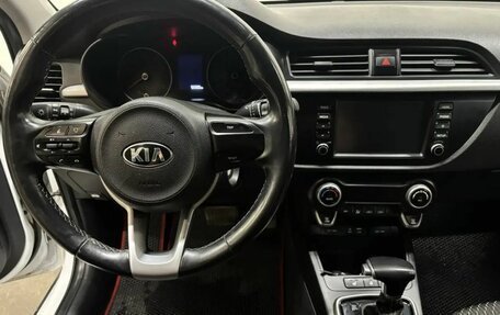 KIA Rio IV, 2018 год, 1 488 000 рублей, 10 фотография