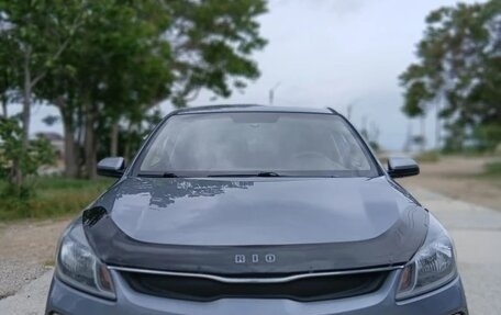 KIA Rio IV, 2017 год, 1 000 000 рублей, 3 фотография