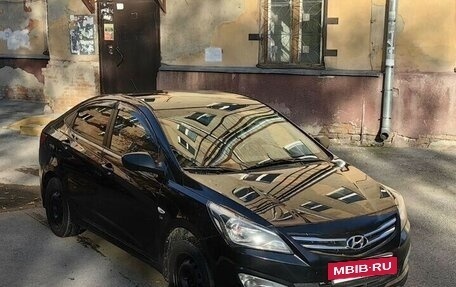 Hyundai Solaris II рестайлинг, 2014 год, 885 000 рублей, 4 фотография