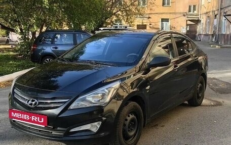 Hyundai Solaris II рестайлинг, 2014 год, 885 000 рублей, 5 фотография
