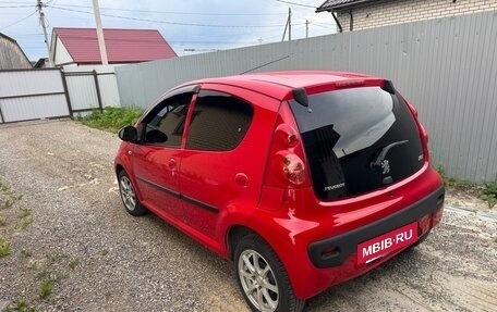 Peugeot 107 I рестайлинг, 2011 год, 487 000 рублей, 5 фотография