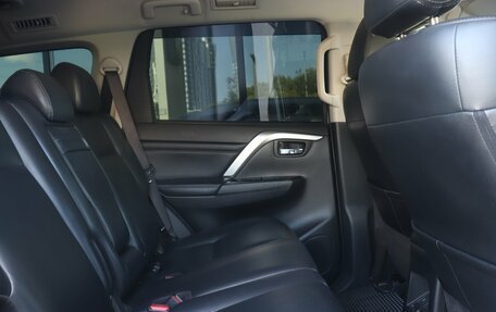 Mitsubishi Pajero Sport III рестайлинг, 2022 год, 3 108 300 рублей, 8 фотография