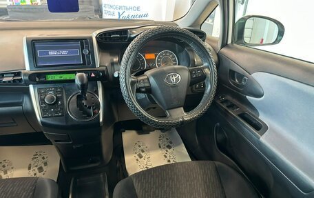 Toyota Wish II, 2011 год, 1 379 000 рублей, 15 фотография
