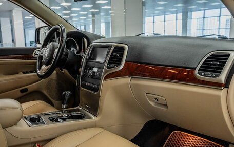 Jeep Grand Cherokee, 2012 год, 1 814 000 рублей, 14 фотография