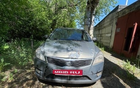 KIA cee'd I рестайлинг, 2010 год, 470 000 рублей, 6 фотография