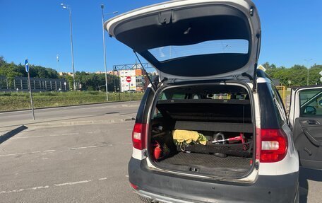 Skoda Yeti I рестайлинг, 2013 год, 1 150 000 рублей, 20 фотография