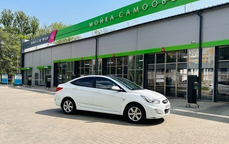 Hyundai Solaris II рестайлинг, 2012 год, 860 000 рублей, 7 фотография