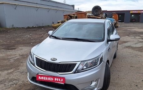 KIA Rio III рестайлинг, 2014 год, 690 000 рублей, 2 фотография