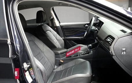 Volkswagen Jetta VII, 2022 год, 1 560 000 рублей, 6 фотография