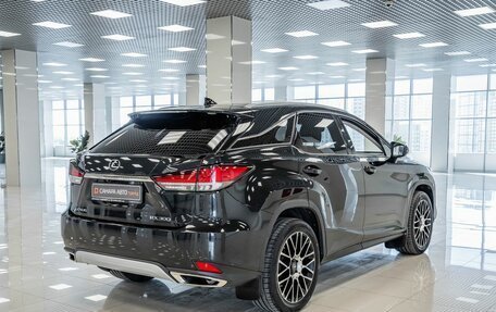 Lexus RX IV рестайлинг, 2020 год, 4 256 000 рублей, 2 фотография